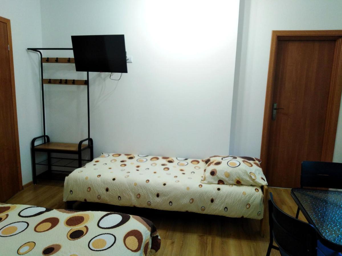 Piernikowy Dworek Lubicz Exterior foto