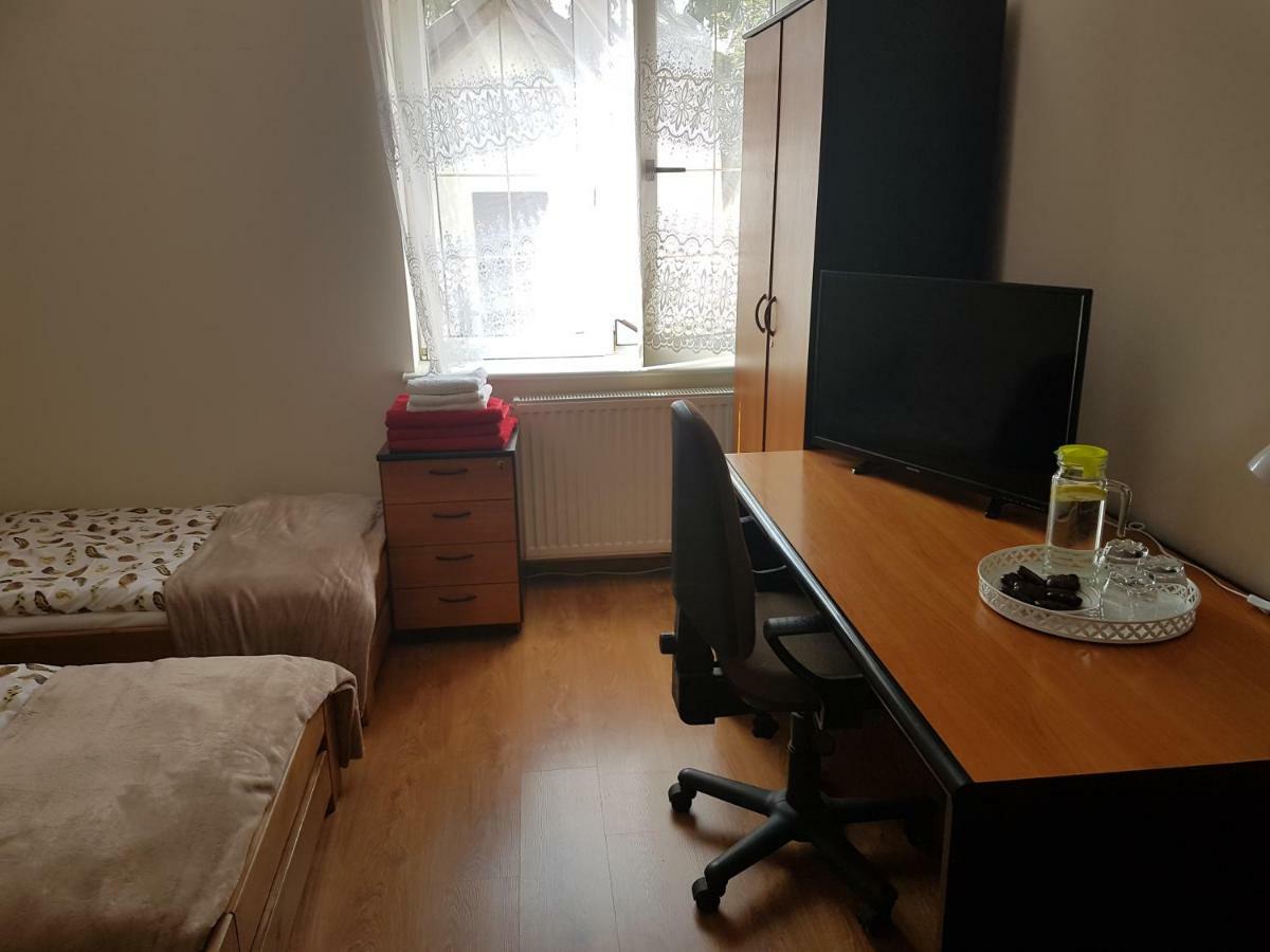 Piernikowy Dworek Lubicz Exterior foto